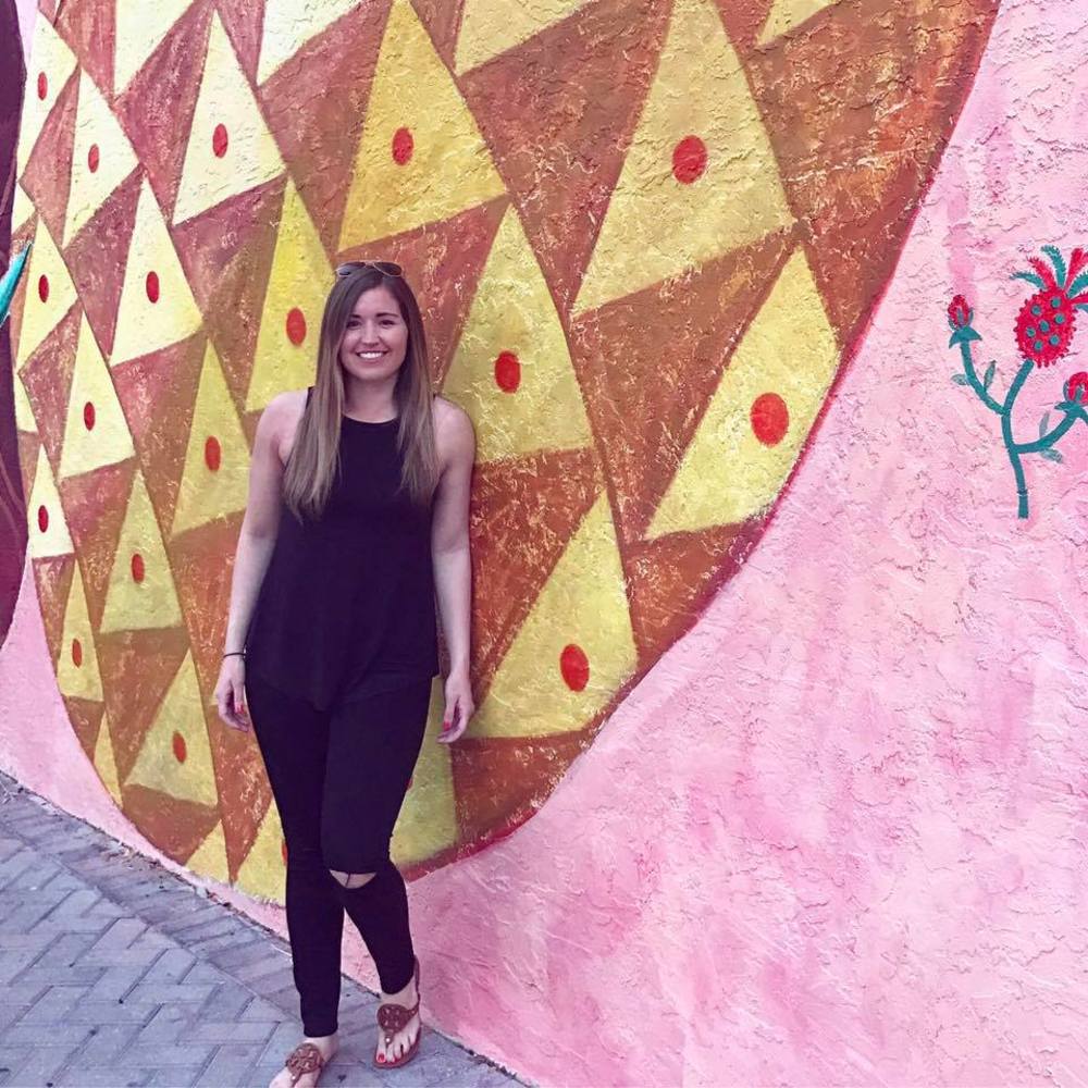 Meet your Posher, Elizabeth